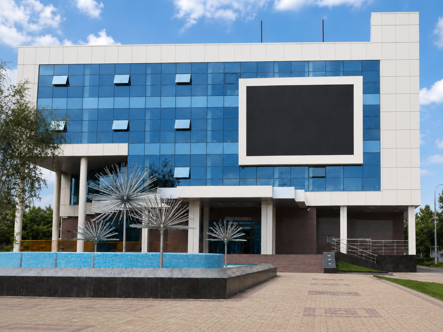 Commercial Center Sokol — готовый интерьер после завершения работ